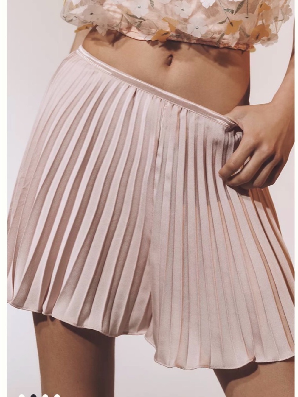 Anthropologie Silky Plissé Shorts in Pink Rose